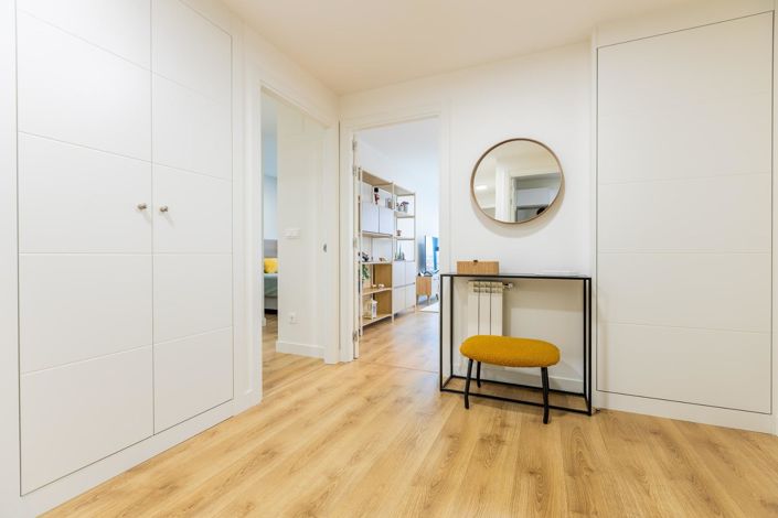 Image No.5-3 Bed Flat for sale