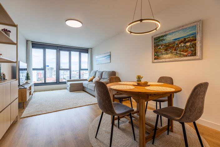 Image No.7-3 Bed Flat for sale