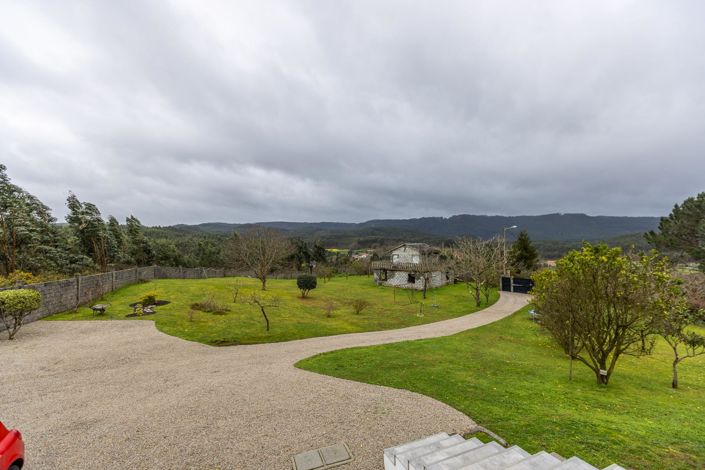 Image No.26-3 Bed Villa for sale