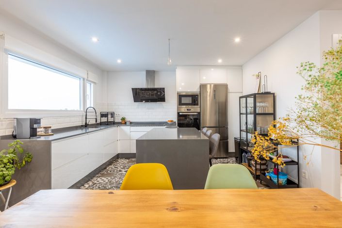 Image No.3-3 Bed Villa for sale