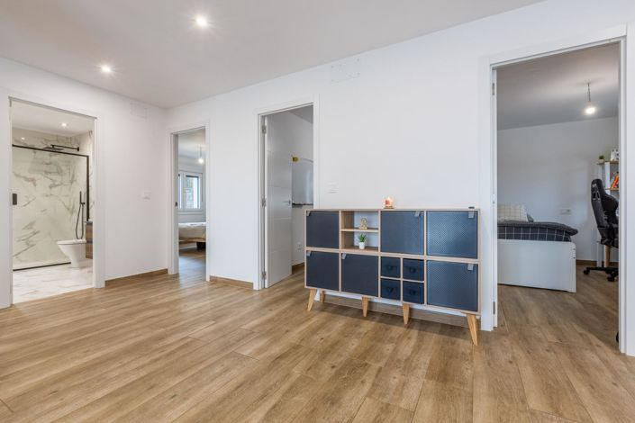 Image No.7-3 Bed Villa for sale