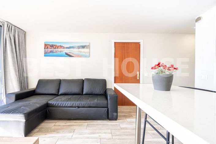 Image No.11-1 Bed Flat for sale