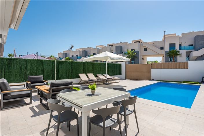 Image No.28-3 Bed Villa for sale