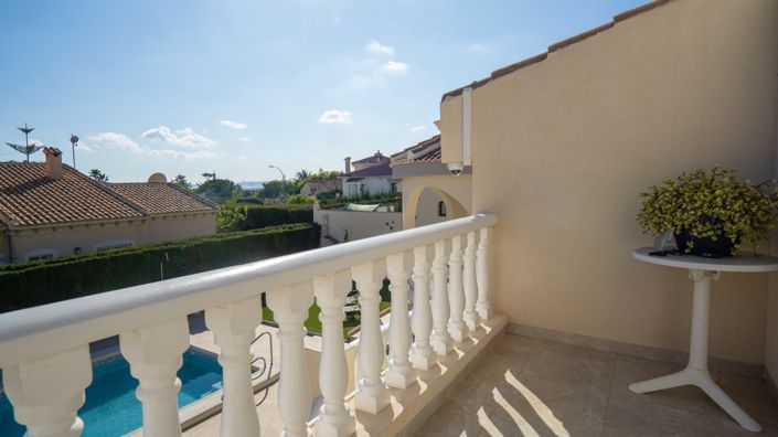 Image No.18-3 Bed Villa for sale