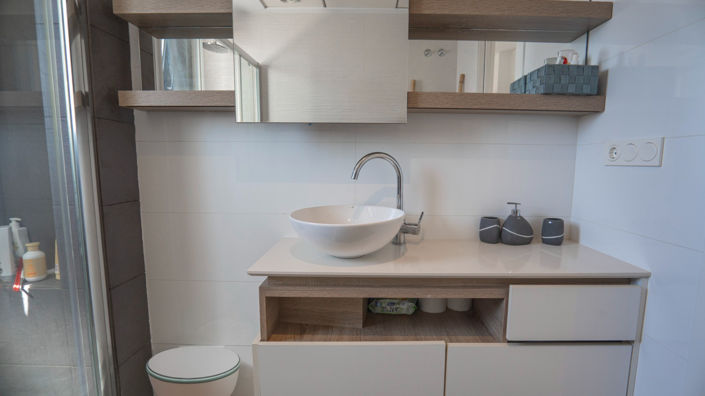 Image No.16-4 Bed Property for sale