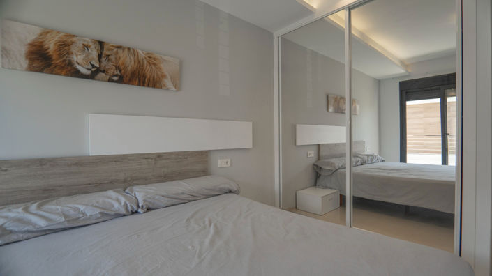 Image No.18-4 Bed Property for sale