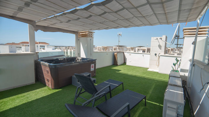 Image No.25-4 Bed Property for sale