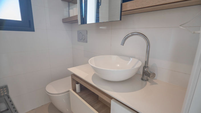 Image No.40-4 Bed Property for sale