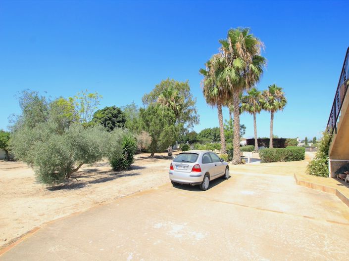 Image No.32-3 Bed Finca for sale