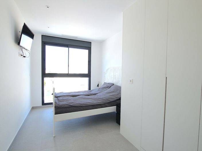 Image No.12-4 Bed Villa for sale