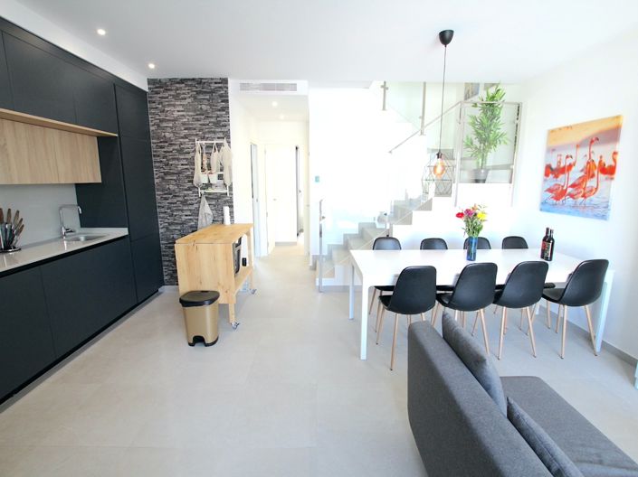 Image No.5-4 Bed Villa for sale