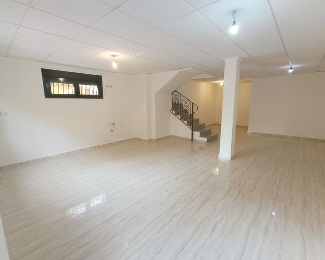 Image No.13-2 Bed Property for sale