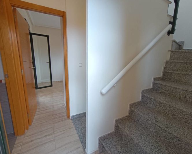 Image No.9-2 Bed Property for sale