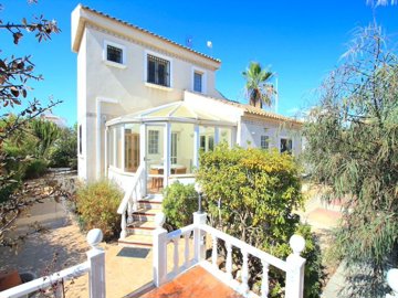 1 - La Zenia, Villa