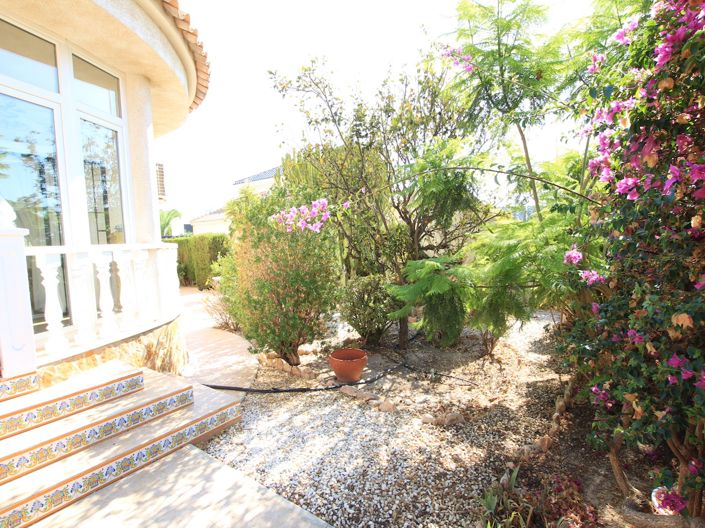 Image No.25-Villa de 2 chambres à vendre à La Zenia