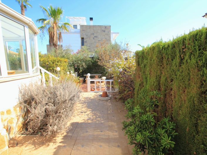 Image No.29-Villa de 2 chambres à vendre à La Zenia