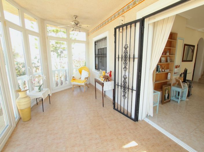 Image No.5-2 Bed Villa for sale