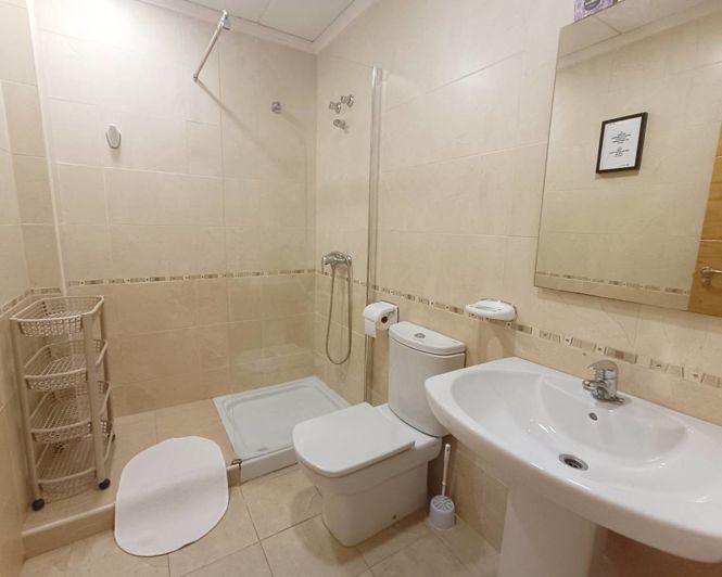 Image No.23-3 Bed Property for sale