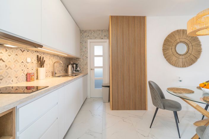 Image No.12-2 Bed Apartment for sale