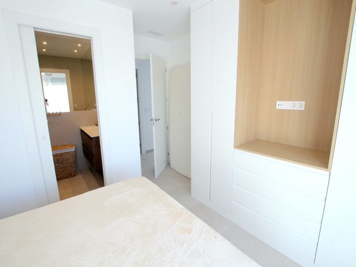 Image No.22-3 Bed Villa for sale