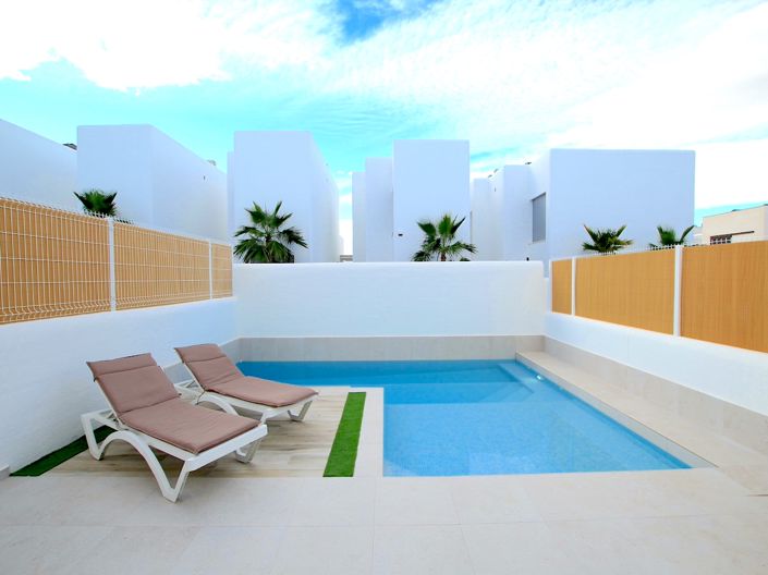 Image No.30-3 Bed Villa for sale