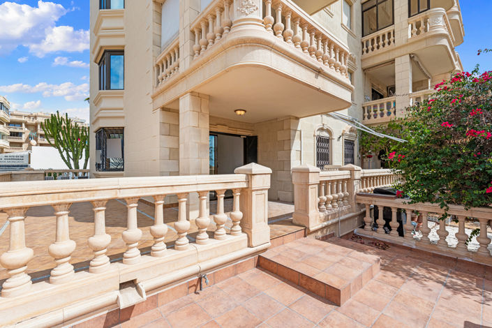 Image No.29-3 Bed Apartment for sale