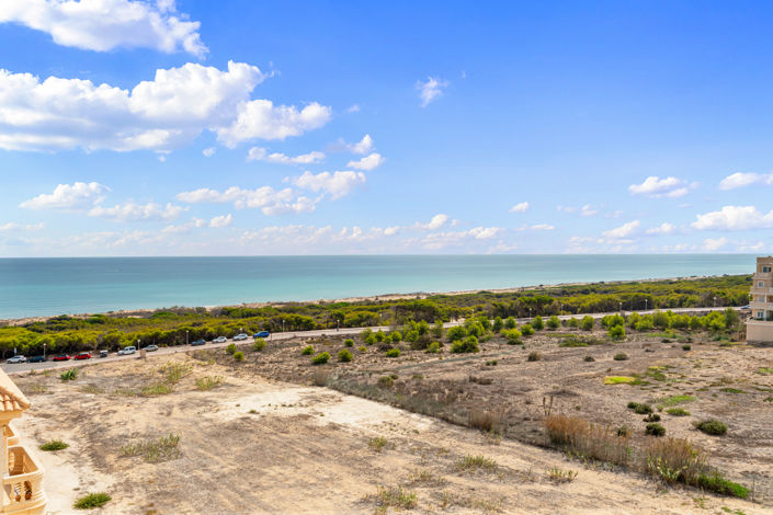 Image No.33-3 Bed Apartment for sale