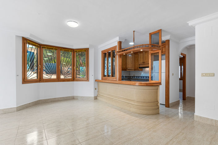 Image No.8-3 Bed Apartment for sale