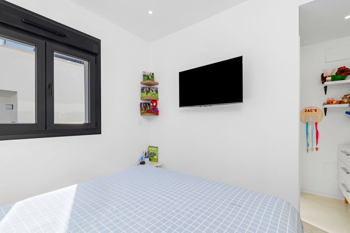 Image No.26-3 Bed Villa for sale