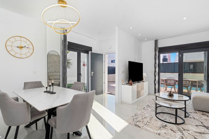 Image No.7-3 Bed Villa for sale