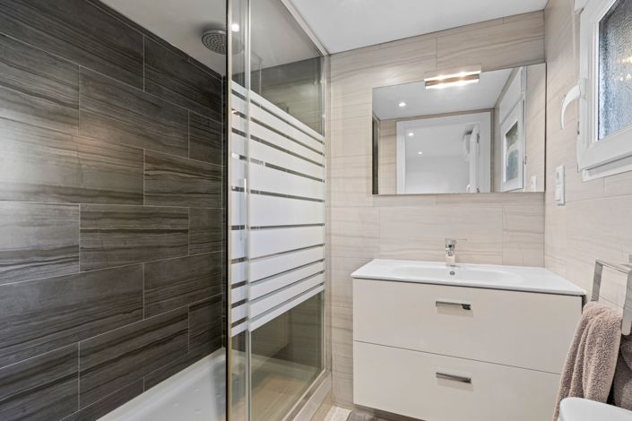 Image No.25-3 Bed Villa for sale