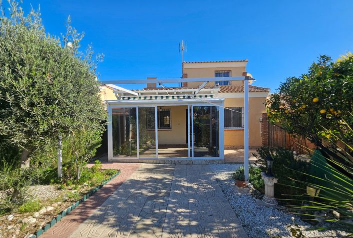 Image No.1-Villa de 3 chambres à vendre à Playa Flamenca