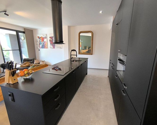 Image No.12-2 Bed Apartment for sale