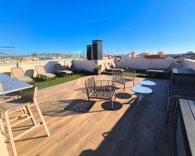 Image No.24-2 Bed Apartment for sale