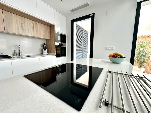 Image No.12-5 Bed Villa for sale