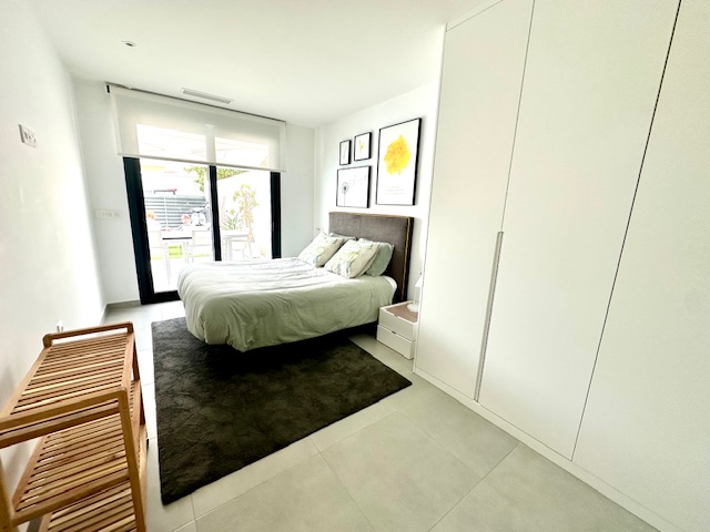 Image No.14-5 Bed Villa for sale