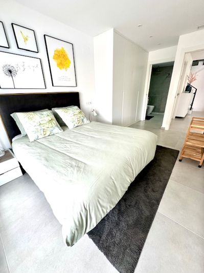 Image No.15-5 Bed Villa for sale