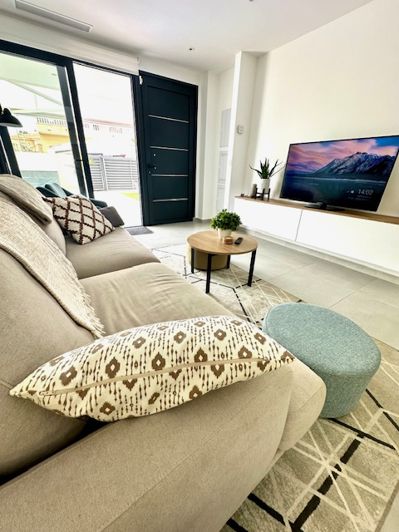 Image No.5-5 Bed Villa for sale