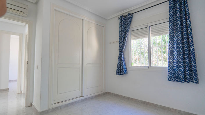 Image No.17-3 Bed Villa for sale