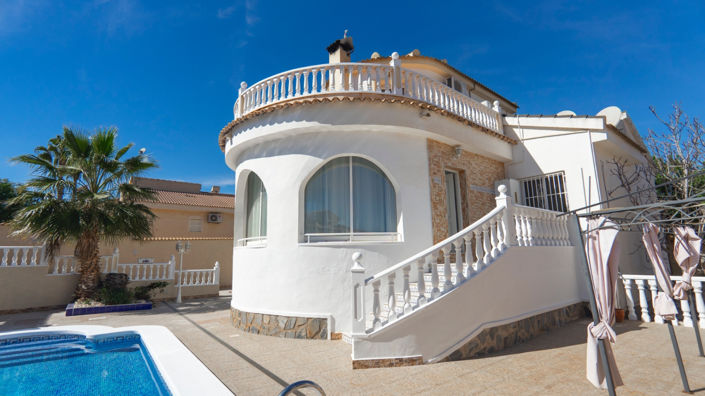 Image No.3-3 Bed Villa for sale