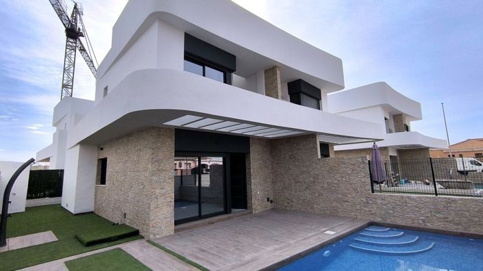 Image No.1-2 Bed Property for sale