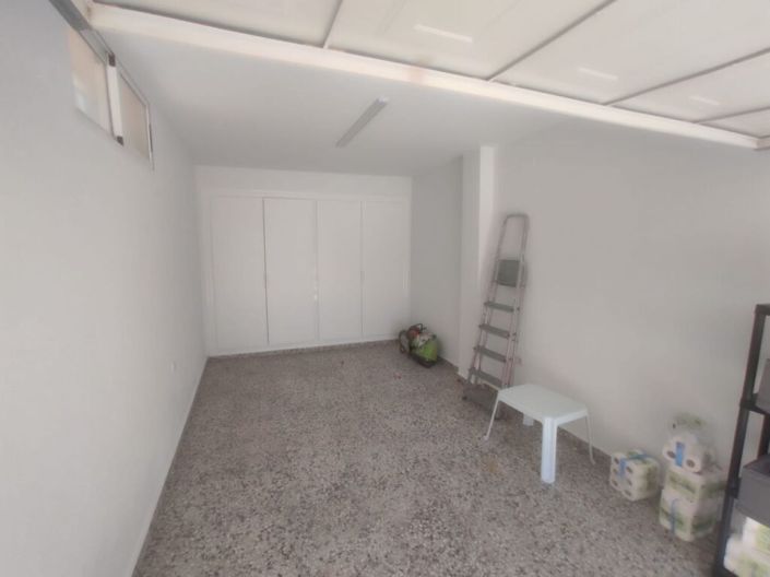 Image No.21-3 Bed Villa for sale