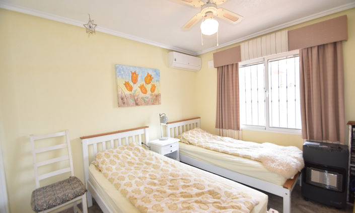 Image No.17-4 Bed Villa for sale