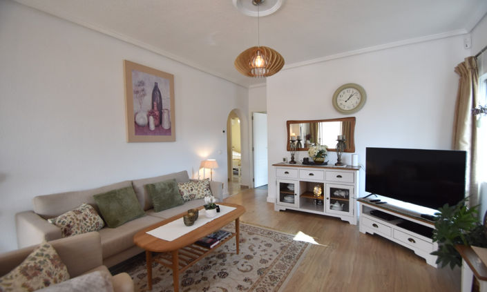 Image No.8-4 Bed Villa for sale