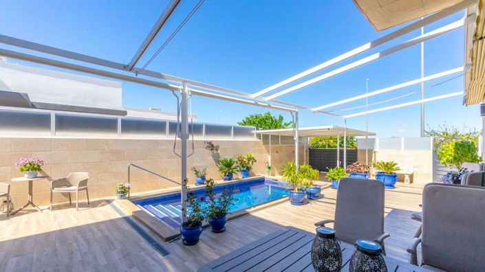 Image No.19-2 Bed Villa for sale