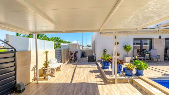 Image No.23-2 Bed Villa for sale