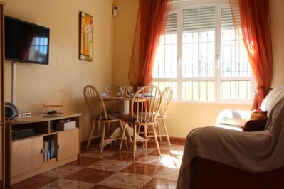 medium_5040_quad_villa_lomas_de_cabo_roig_110325115830_img_2308