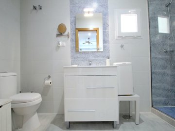 48851_stylish_and_contemporary_3_bedroom_farmhouse_with_private_pool_270225075856_img_9062