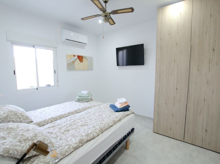 Image No.20-3 Bed Finca for sale