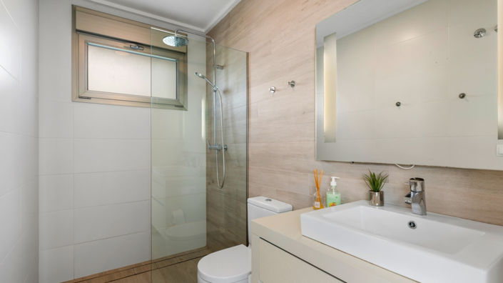 Image No.18-3 Bed Villa for sale